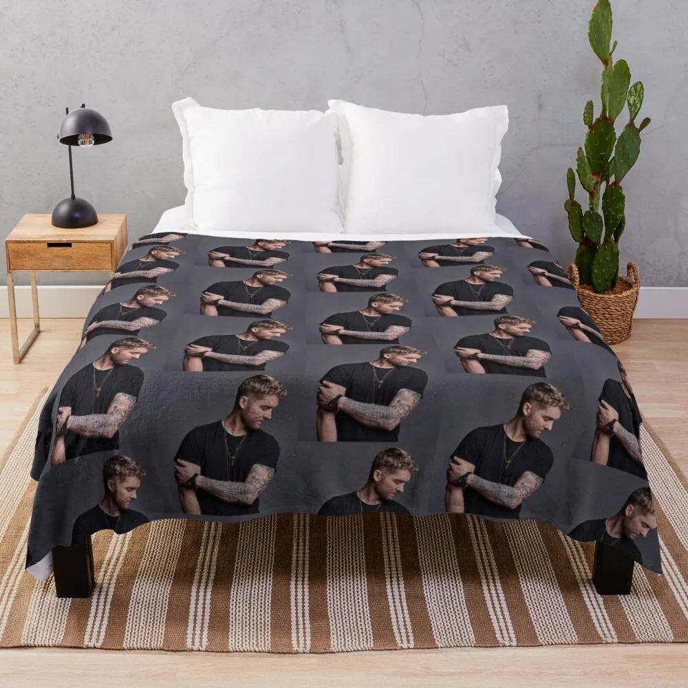 

lar3 Brett ry Young sommer tour 2019 Throw Blanket heavy to sleep Sofa Throw Bed linens Blankets