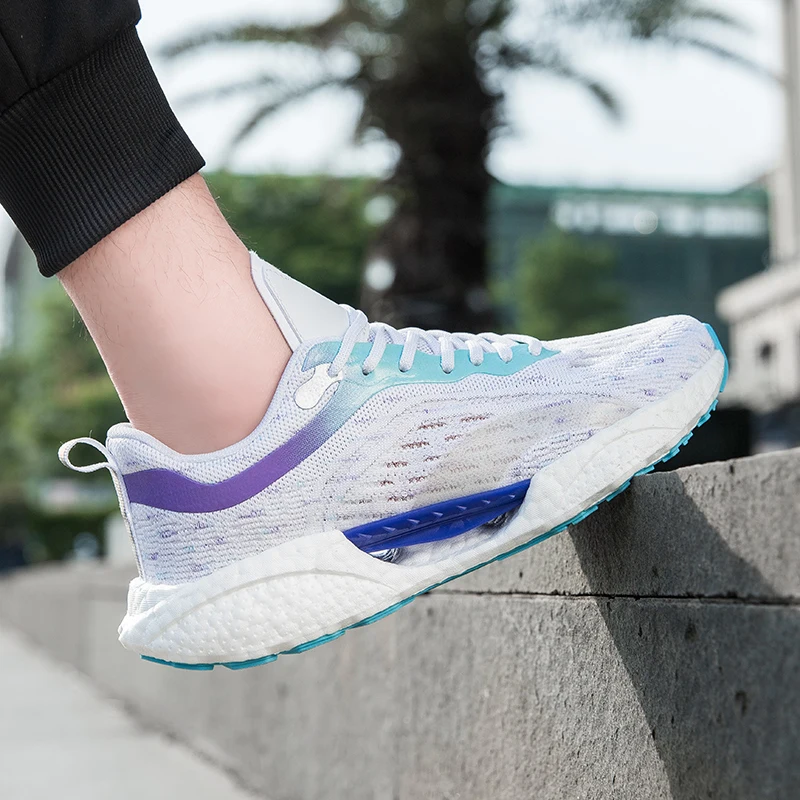 

2022 New Men Running Shoes Breathable Mesh Sneakers for Women Lightweight Jogging Sneakers Lace Up Comfortable Outdoor Trainers