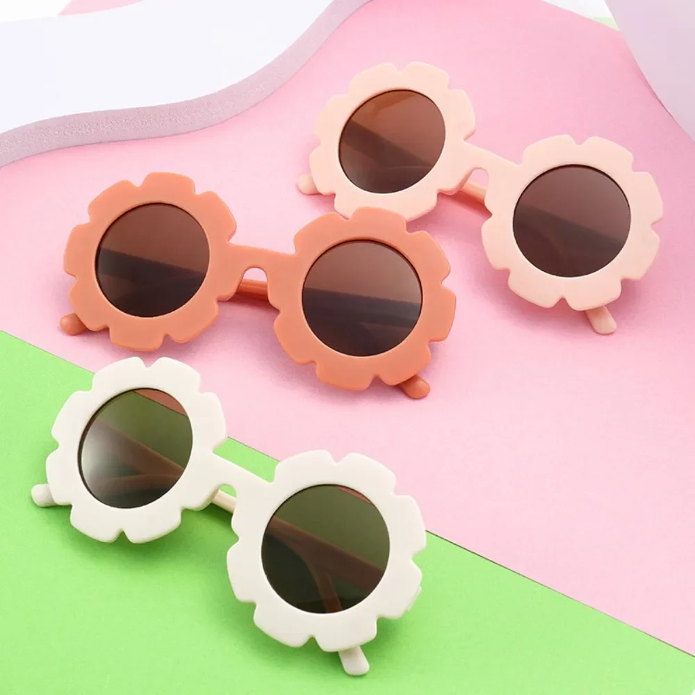 Fashion Sunglasses Fresh Cute Sweet Flower Round Boys Girls Outdoor Sports Vacation Travel Supply Photo Prop Eyewear