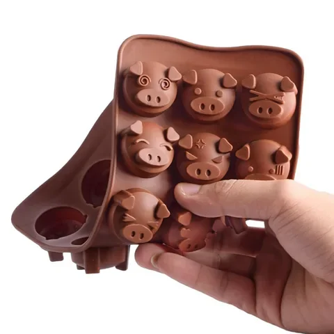 

15 Holes Funny Pig Shaped Silicone Cake Mold Chocolate Mold DIY Fondant Molds Soap Candy Fondant Mold Kitchen Baking Accessories