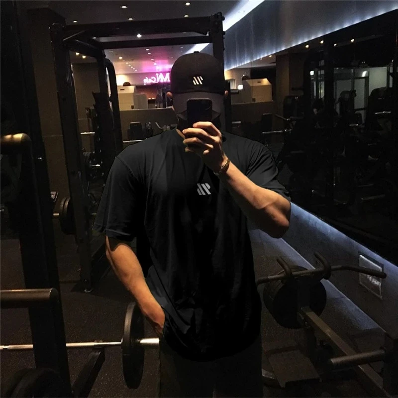 Men Sport T Shirt Short Sleeve Cotton Running Fitness Bodybuilding Loose Training