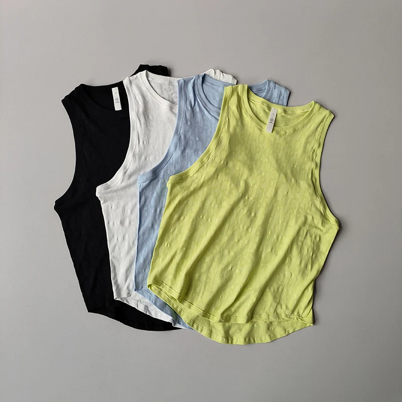 Sleeveless Sports Blouse 1