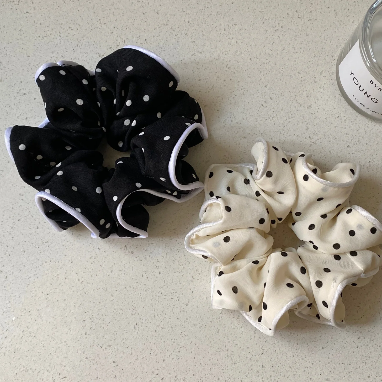 1PC Polka Dot Scrunchies Black Beige Hair Ties, Ruffled Edge Satin Trim Hair Accessories For Women Girls Daily Wear & Party