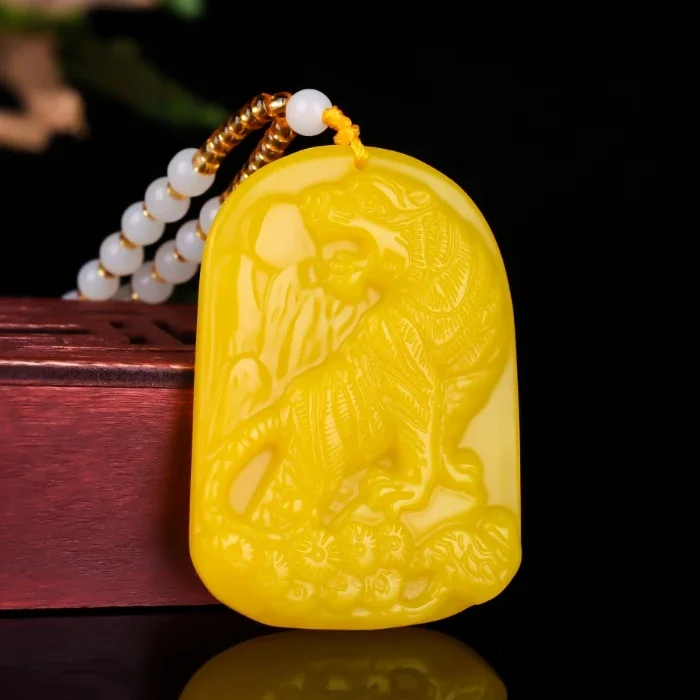 

Chinese Yellow Jade Zodiac Tiger Pendant Necklace Jewellery Fashion Accessories Hand-Carved Man Woman Luck Amulet sweater chain