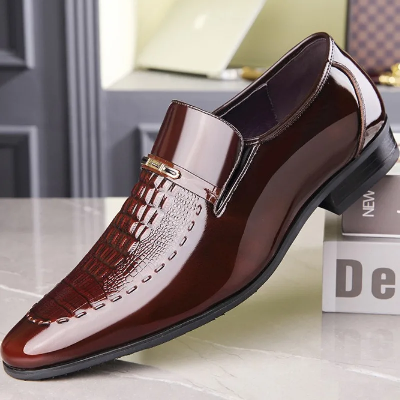 Men Leather Shoes Patent Leather Business Shoes Pointed Toe Platform Work Men Loafers New In Plus Size Zapatos De Vestir Hombre men dress shoes luxury flock patent leather fashion groom wedding shoes men business leather shoes pointed british young leisure