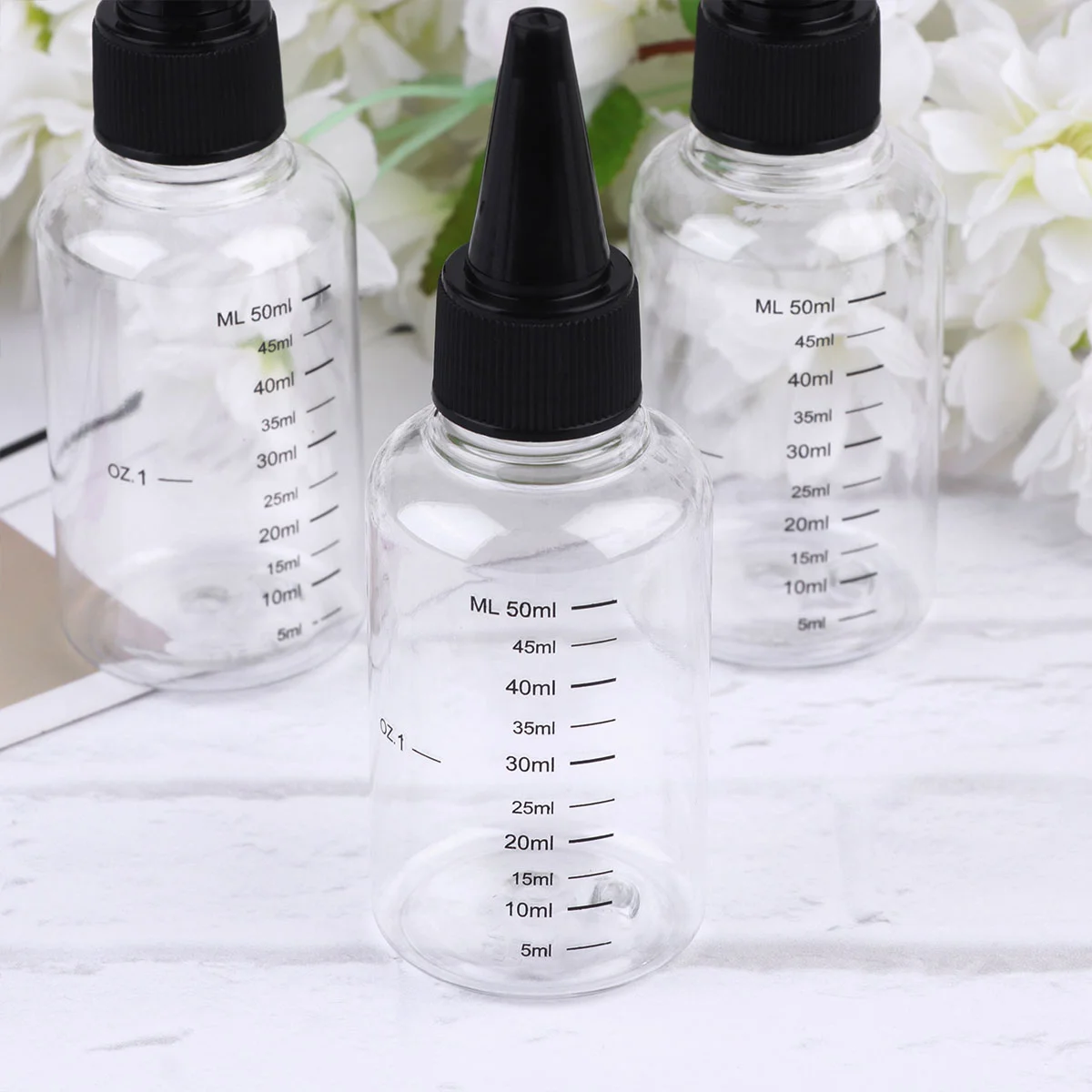 

20pcs Clear Applicator Bottles with Measurement Empty Squeeze Bottles for Essential Oil Craft Accessories 50ml ( Lid )