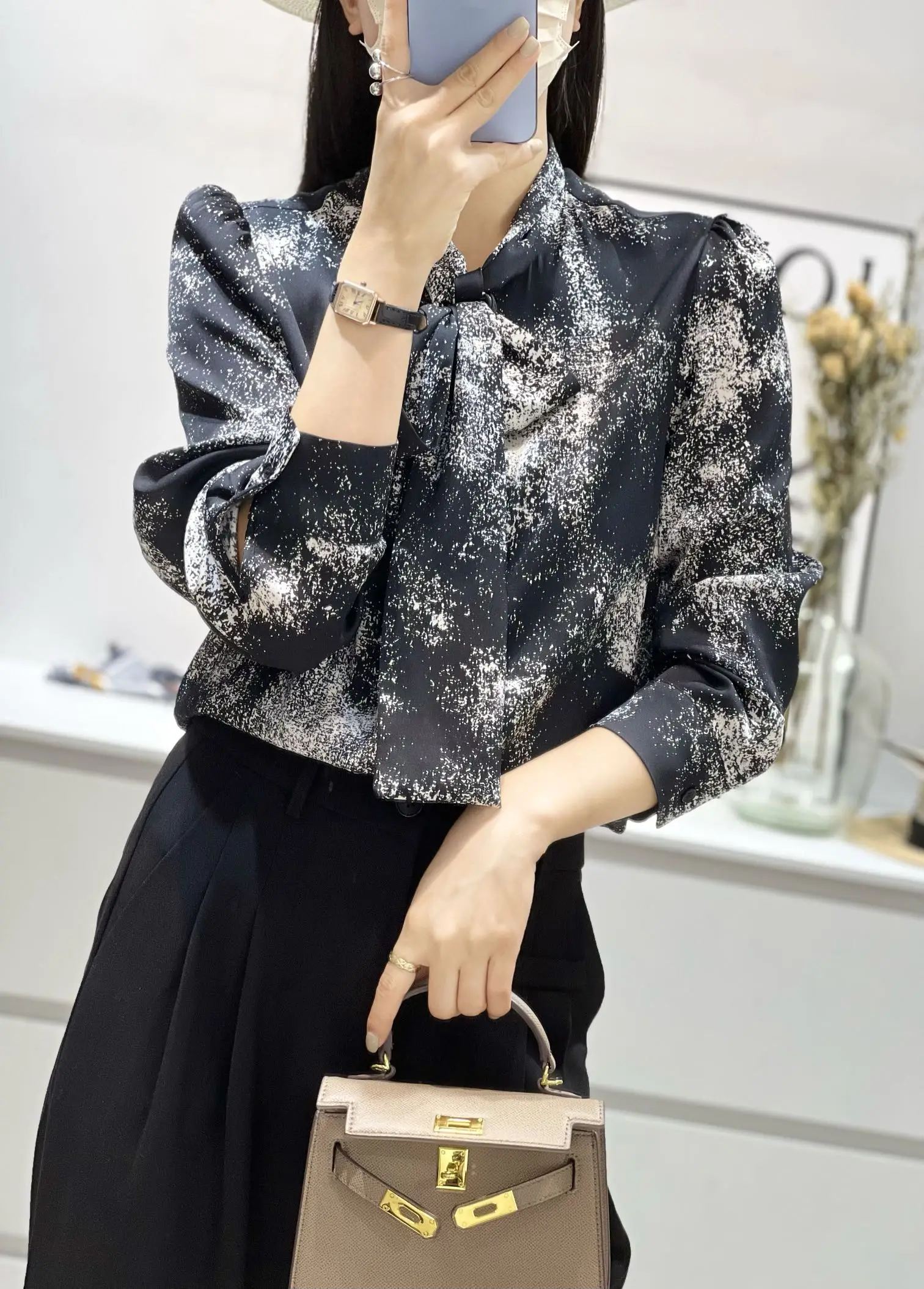 

2023 Autumn/Winter Fashion New Women's Clothing Silk Shirt 0912