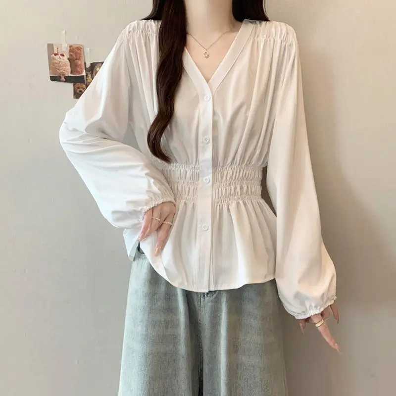 U073-White