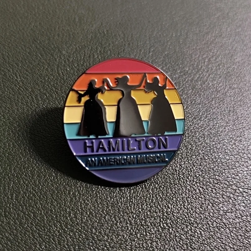 Musikalische Perimeter-Abzeichen-Brosche Broadway Hamiltons-six Queens SIX Chicago Pin – Detail 11