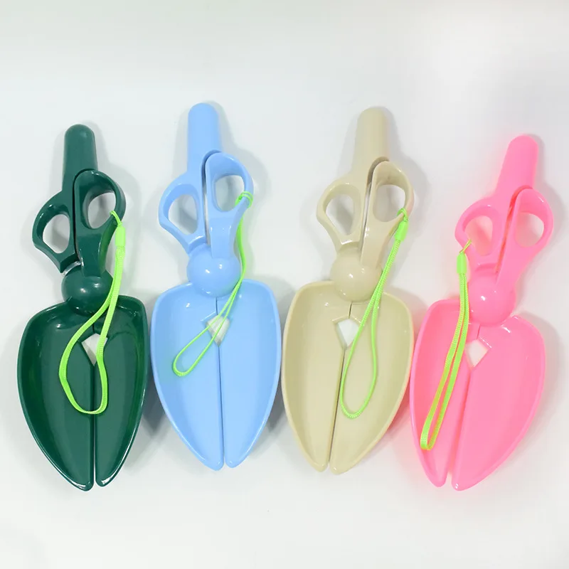 25Cm Pet Pooper Scooper Scissor Poop Scoop Poop Cleaner Dog Poop Pala Bag Clean Pick Up Dog Waste Picker Strumento Di Pulizia All'Aperto