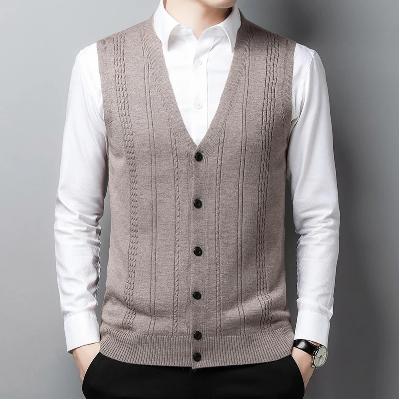 Man Sleeveless Waistcoats Cardigans 2023 New Autumn Winter Men Single Breasted Knitted Sweater Vest Coat