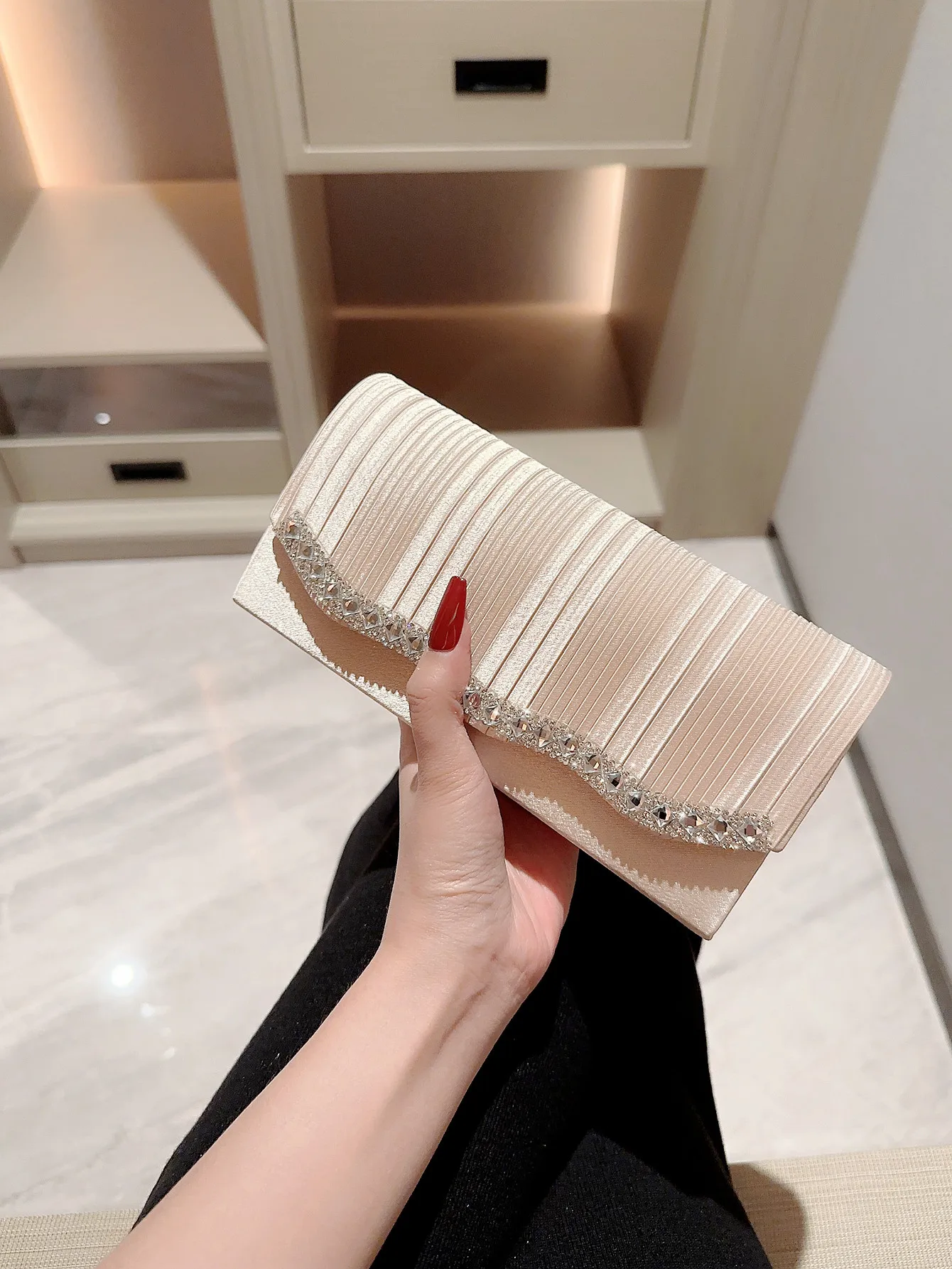2023 New Women Diamond Clutch Bags Bling Silk Dinner Wallets Fold Mini Party Chain Bags 2 Colors Drop Shipping
