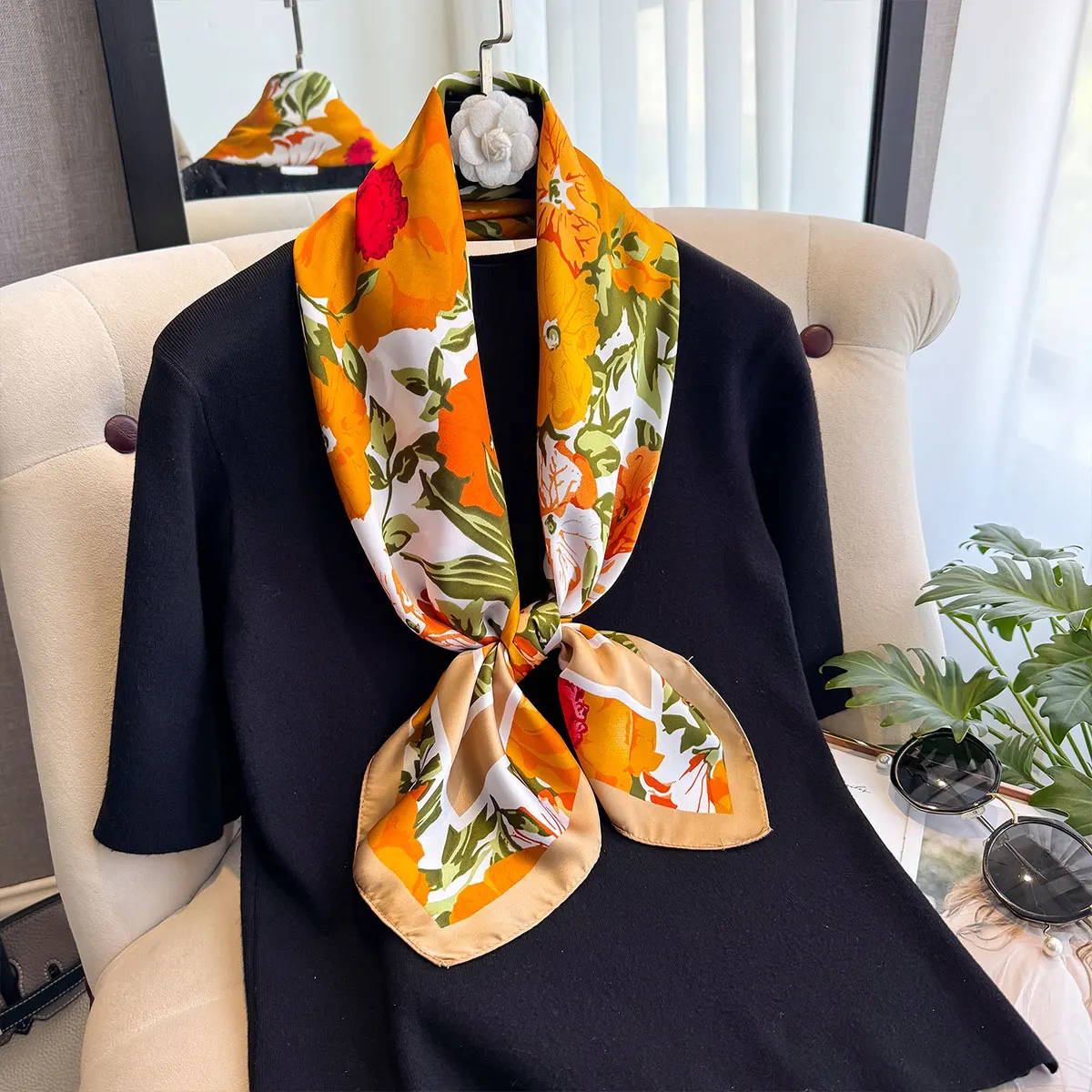 New Spring and Summer Design Luxury 90cm Women Scarf Sunscreen Foulard Shawl Hijab Female Hair Hijab Wraps Neckerchief Bandanda