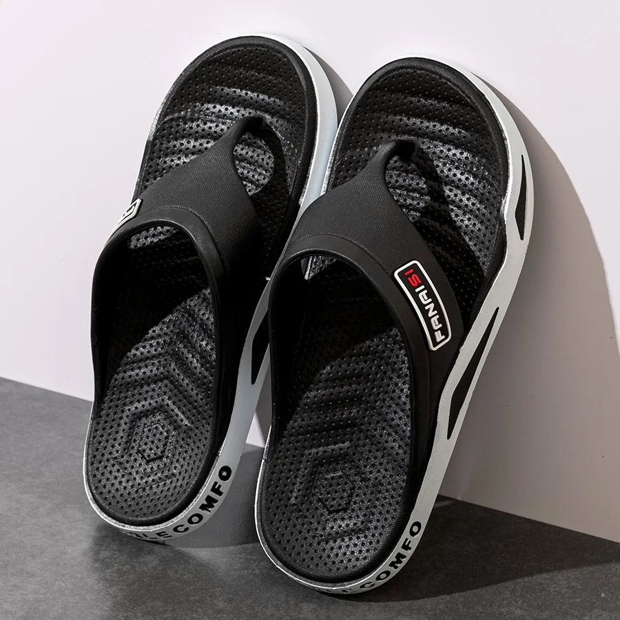 Fashion Men's Slippers Summer Outdoor Flip Flops Non-slip Indoor Bathroom Couple Leisure Beach Shoes Sandals — view 3