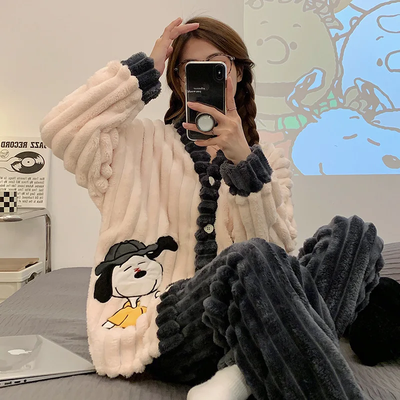 Coral Velvet Pajamas Women's Cardigan Plush Thickened Loose Fitting Home Clothing Set