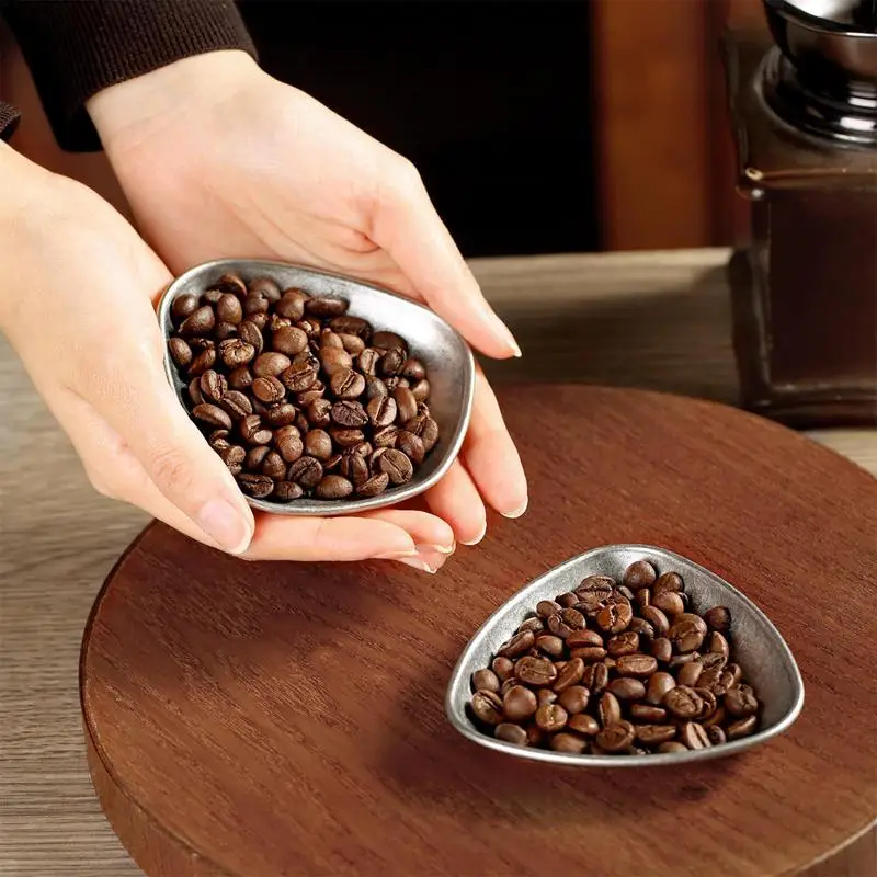 

Coffee Dosing Tray Stainless Steel Coffee Bean Dosing Cup Multipurpose Portable Tea Scoop Sniffing Mug for Espresso Machine