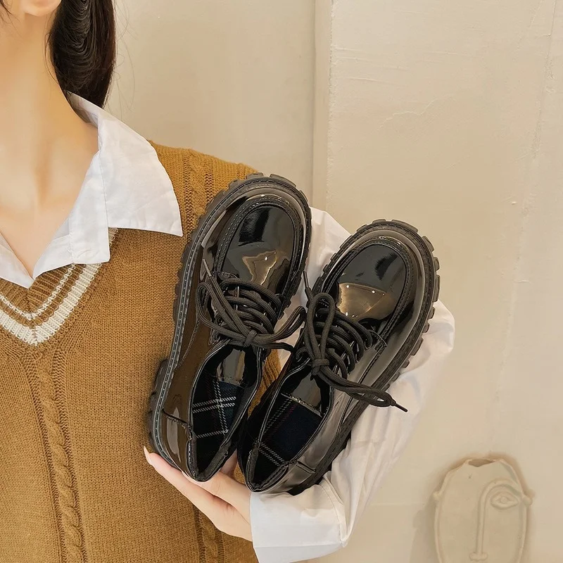 Platform Oxford Shoes Women Loafers Summer Autumn Casual Lace Up Flats Ladies Punk Gothic Leather Chunky women oxford shoes