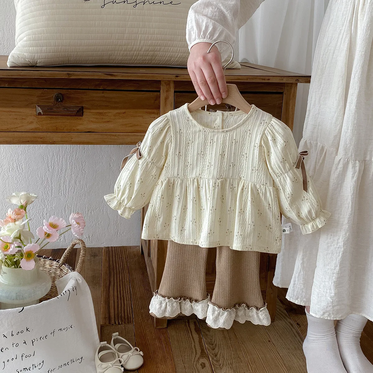 Girl Baby's Sets Spring 2025 New Floral Doll Shirt Wide Leg Pants Two Piece Set New Born Baby Girl Clothes Sets