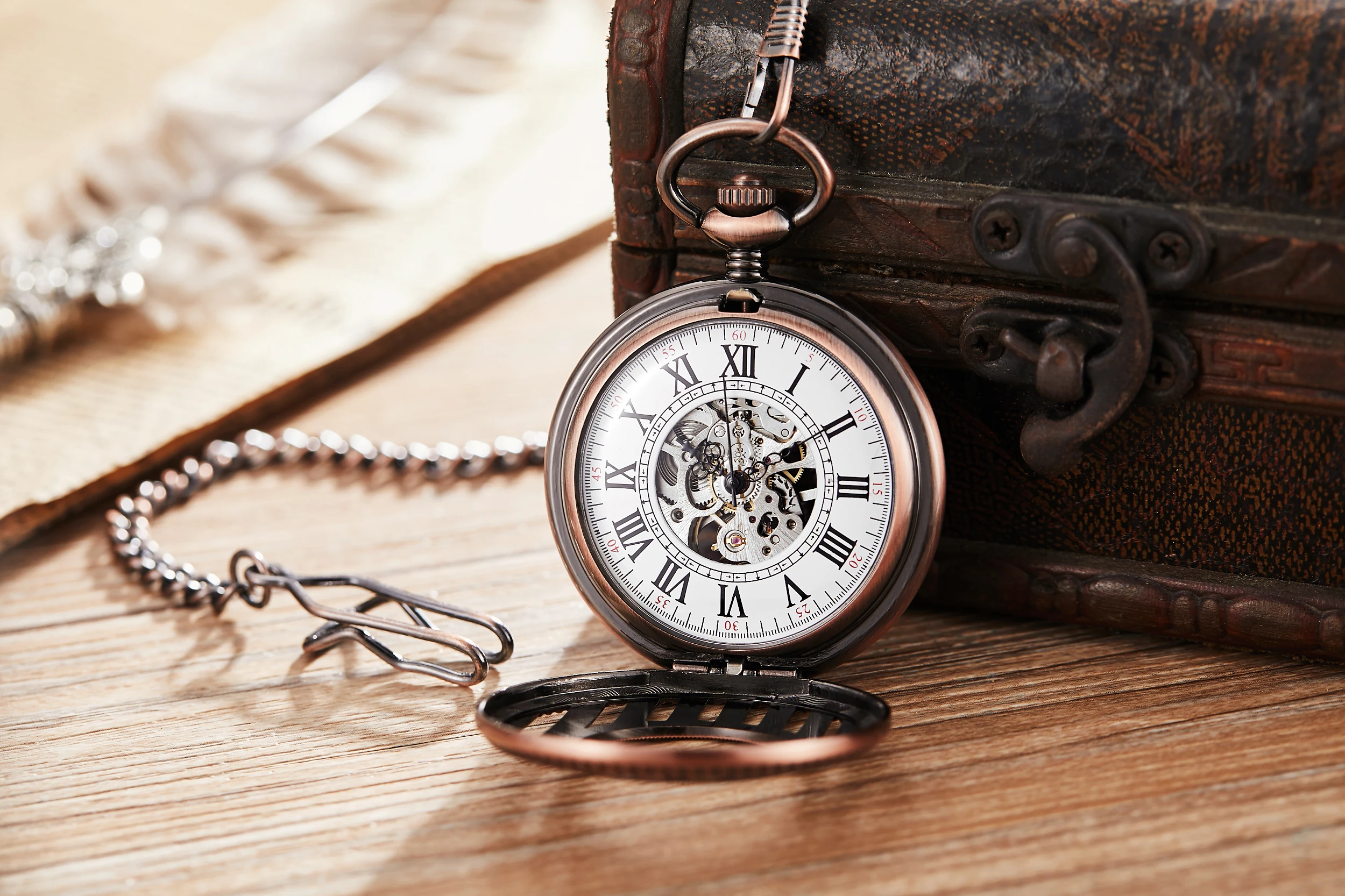 Top Vintage Antique Stripe Mechanical Hollow Skeleton Pocket Watch Round Dial Antique Pendant Clock Retro Gifts Men Women 2023
