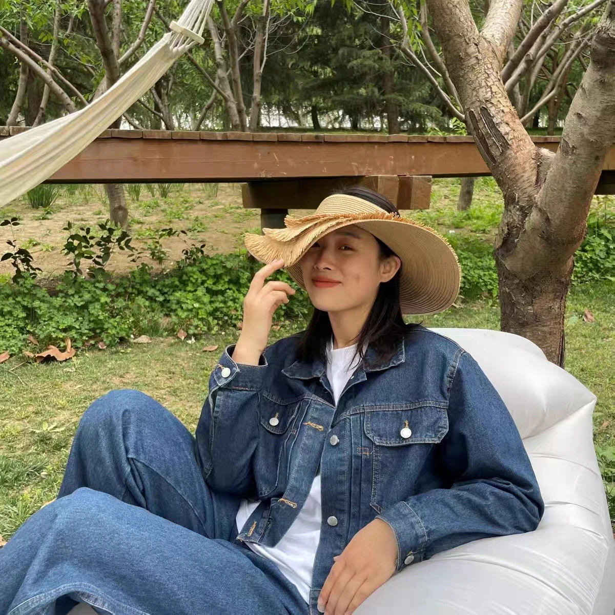 2023 New Fashion Women's Large Eaves Sun Summer Designer Beach UV Protection Empty Top Tassel Straw Hat Wholesale_voghion.com