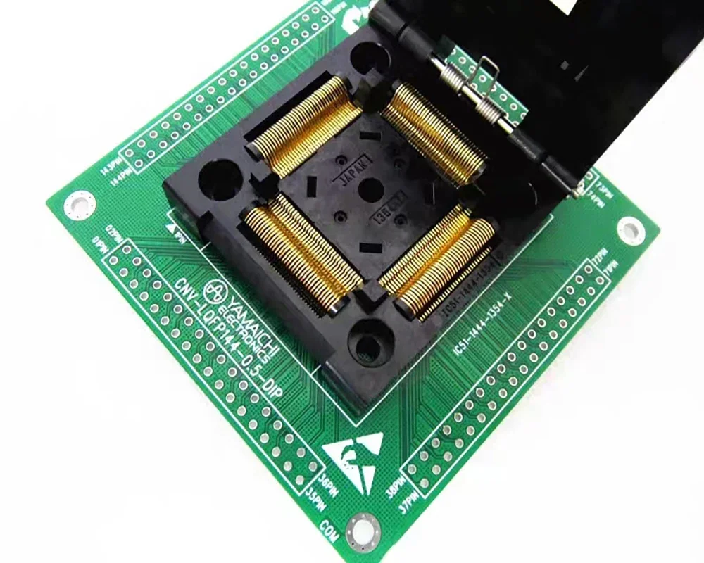 

Clamshell IC51-1444-1354-7 QFP144 PITCH 0.5mm with PCB IC Burning seat Adapter testing seat Test Socket test bench