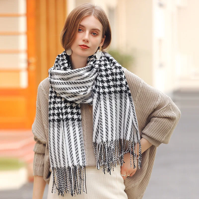 

Woman Unisex Classical Design Plaid Imitated Cashmere Thick Warm Long Ladies Winter Scarf Pashmina With Tassel