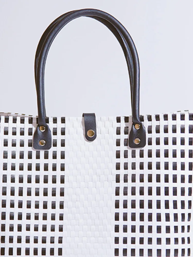 JNMC Splicing Contrasting Color Women's Buckle Woven Vegetable Basket Shopping Bag