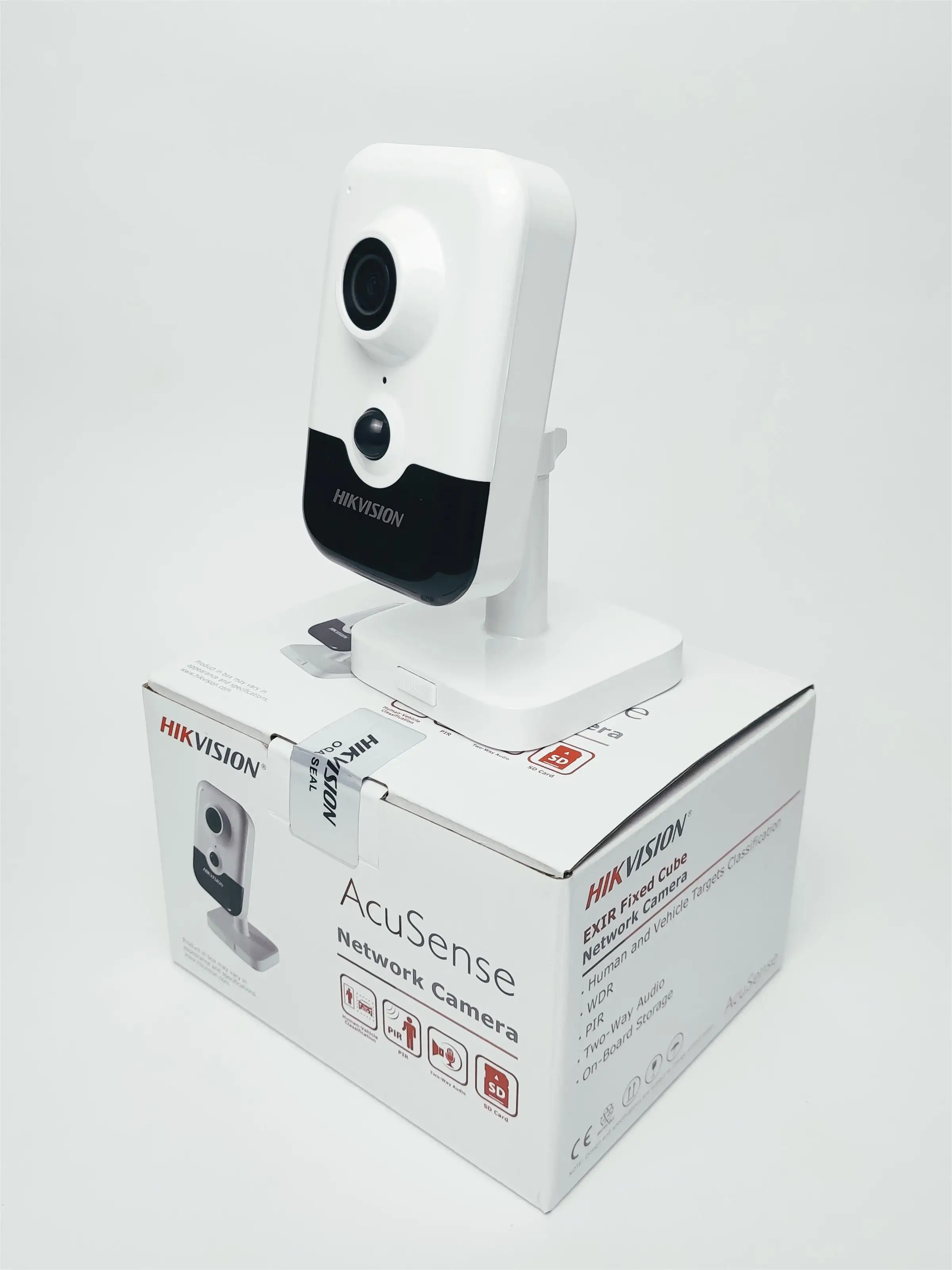 Original Hikvision 4MP DS-2CD2443G2-I AcuSense Built-in Mic Fixed