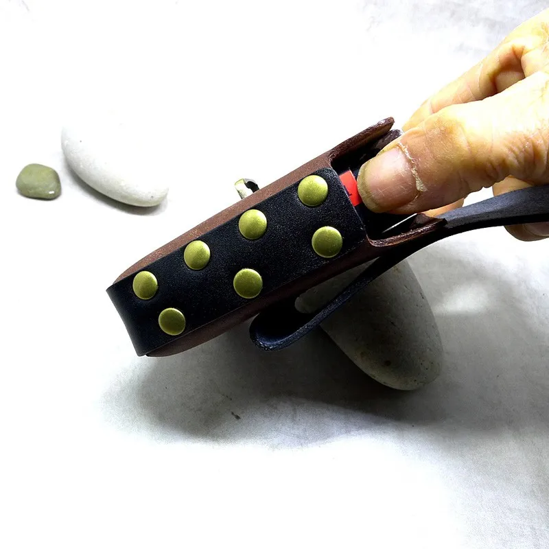 Рисунок 5 - Кожаный чехол Blongk ручной работы