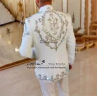 Luxury Shiny Diamond Beaded Men Suits Groom Wedding Tuxedos Customized Male Prom Party Blazers Slim Fit vestidos de novia 1