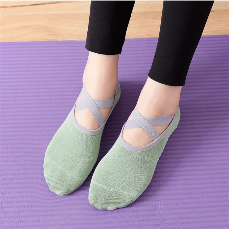 Professional women yoga socks silicone anti-slip ballet Pilates socks backless breathable bandage dance sports 1Pair