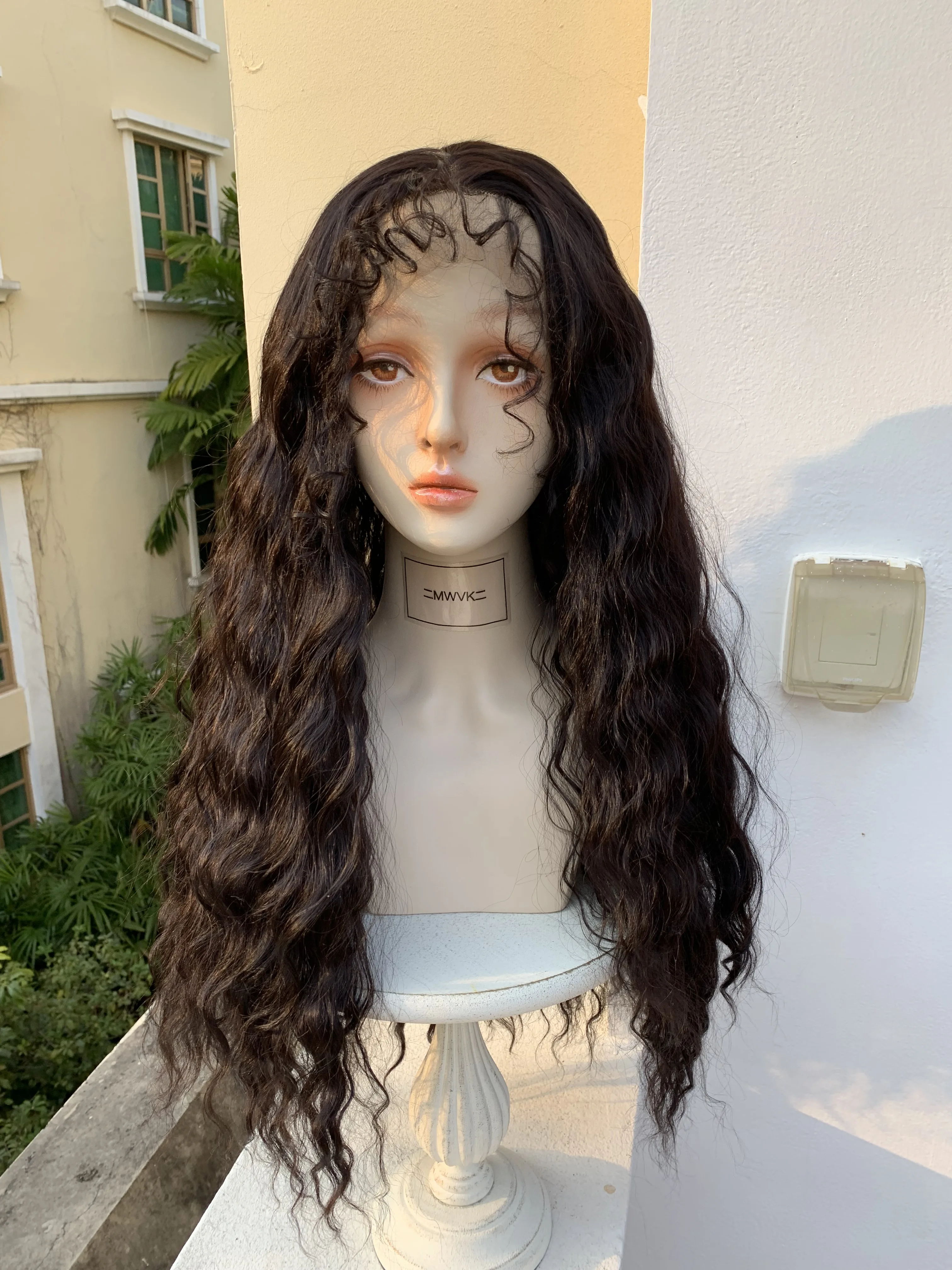 

Beautiful Wig Women's Curly Hair Realistic Wigs