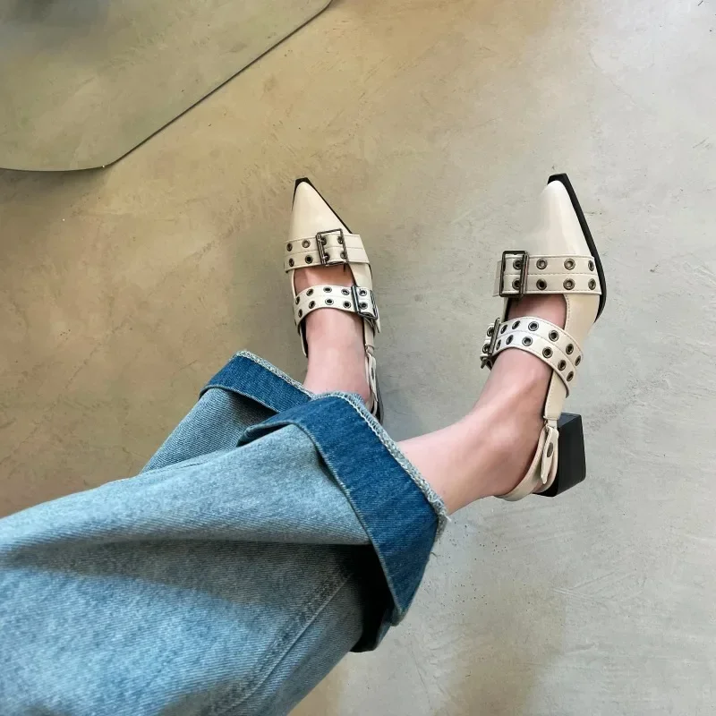 Fashion Women's Flat Shoes Women's Low Heel Hot Selling Buckle Slingback Pointed Toe Casual Sandals Mules High Heels