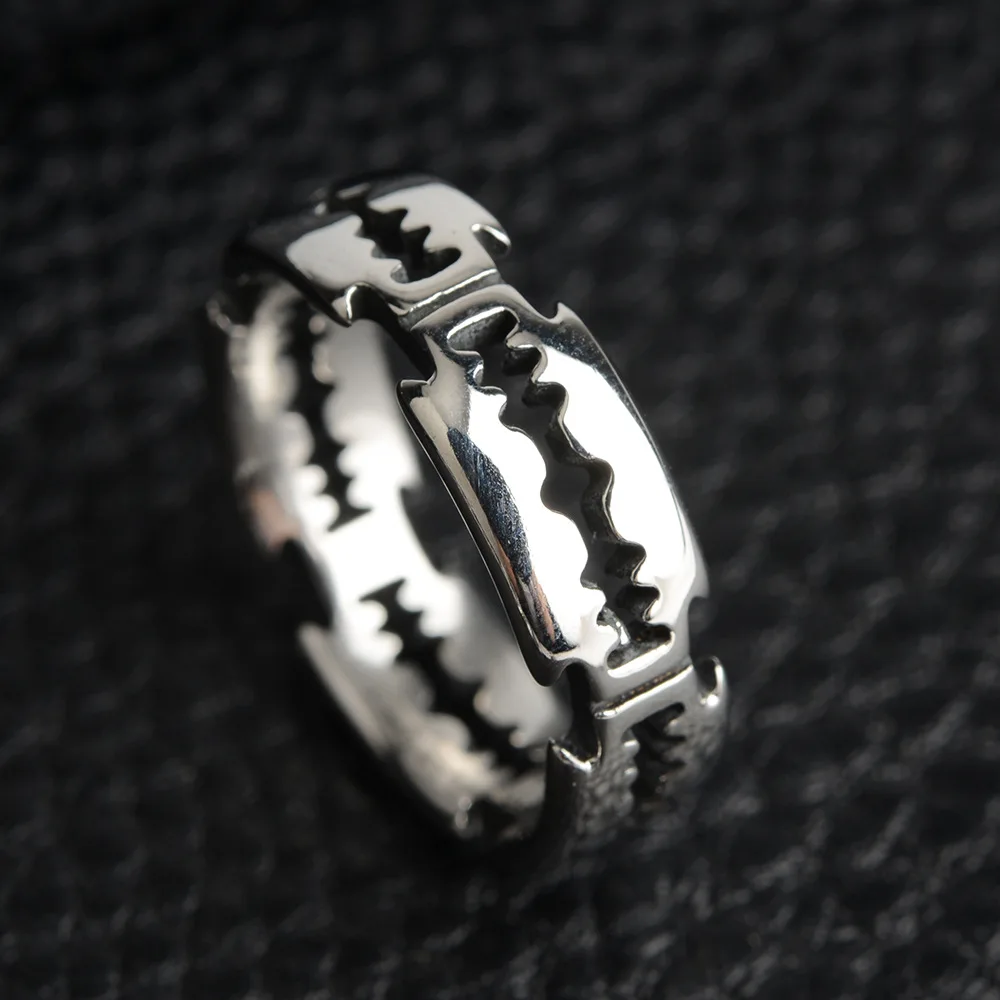 YILUOCD Stainless Steel Hip Hop Ring with Blade Punk Rock