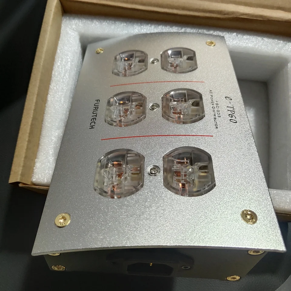 フルテック E-TP60 オーディオ電源フィルターコンセント米国 AC