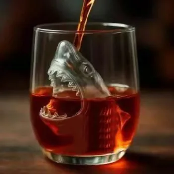 3d Great White Shark Movie Souvenir Glass Cup Transparent Ocean Animal Shaped Whiskey Beer Drinkwares Home Decorations Statues 1