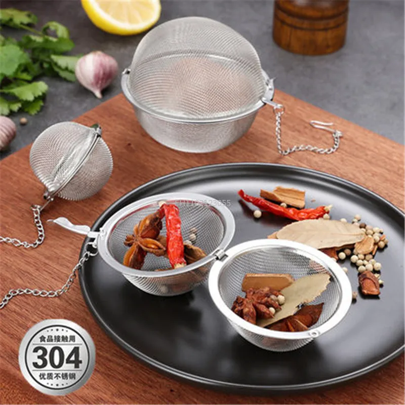 1PCS Stainless Steel Mesh Strainer With Chain SpiceTea Ball Infuser Tea Leak Home Soup Pot Sauces Marinade Seasoning Filter Ball