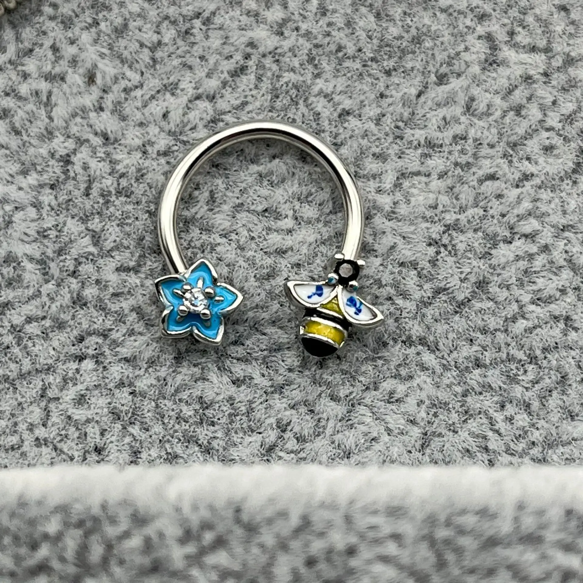 Horseshoe Ring Nose Ring Hinged Segment Septum Piercing Clicker Hoop Ear Cartilage Earrings Helix Body Jewelry