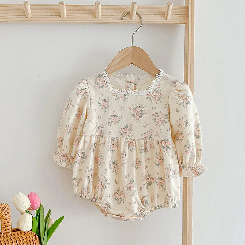 Autumn Newborn Girls Romper Infant Bodysuit Lace Floral Embroidery Lapel Flower Long Sleeved Jumpsuit Baby Clothes 0-2 Years Old