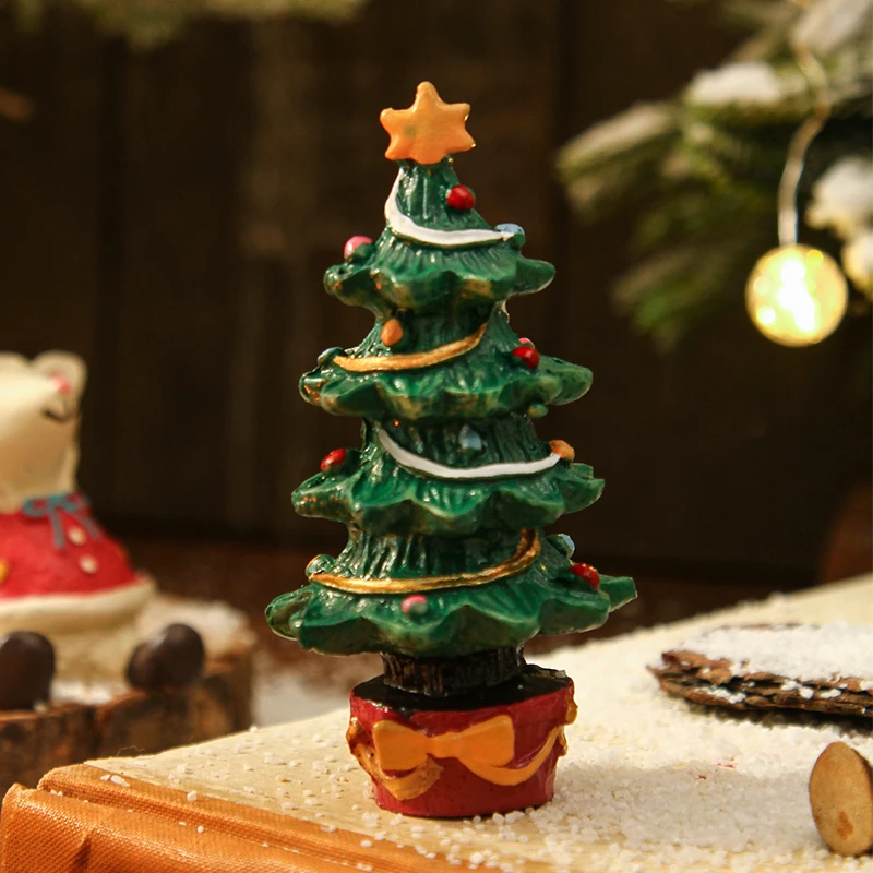 2 pieces, cute Christmas lambs and Christmas tree decorative items, resin material home decoration for festive little houses