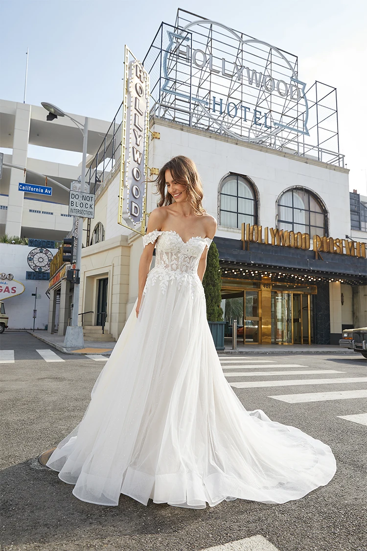 【値下げ！ギャラリーベスト】結婚式発表会用　フォーマルドレス130cm　ほぼ新品 GIRL DRESS FOR NOW パーティードレス 結婚式 服装 ドレス
