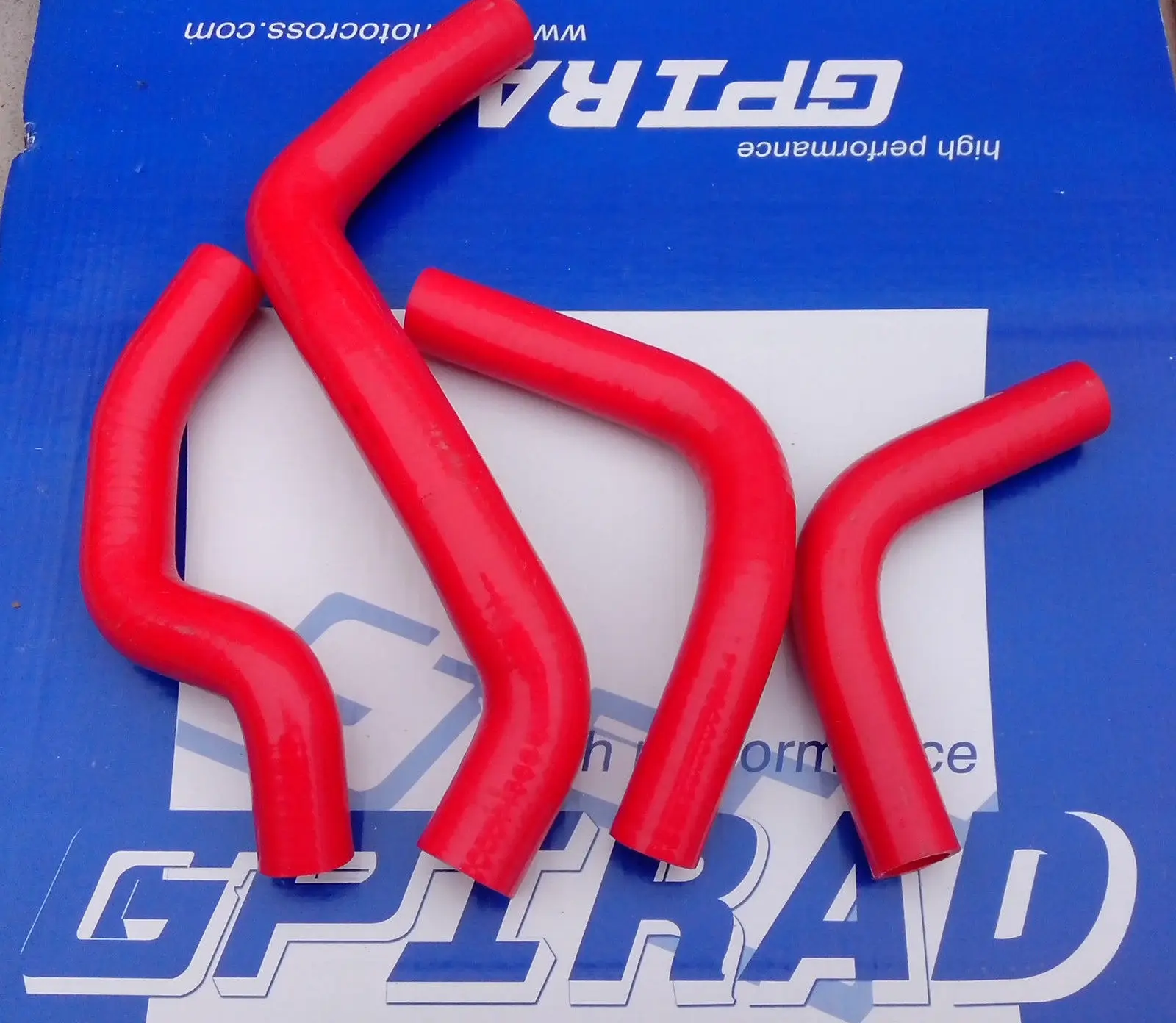 

RED Silicone radiator hose for Suzuki DRZ400E DRZ 400E 2002-2007 03 04 K2/K3/K4