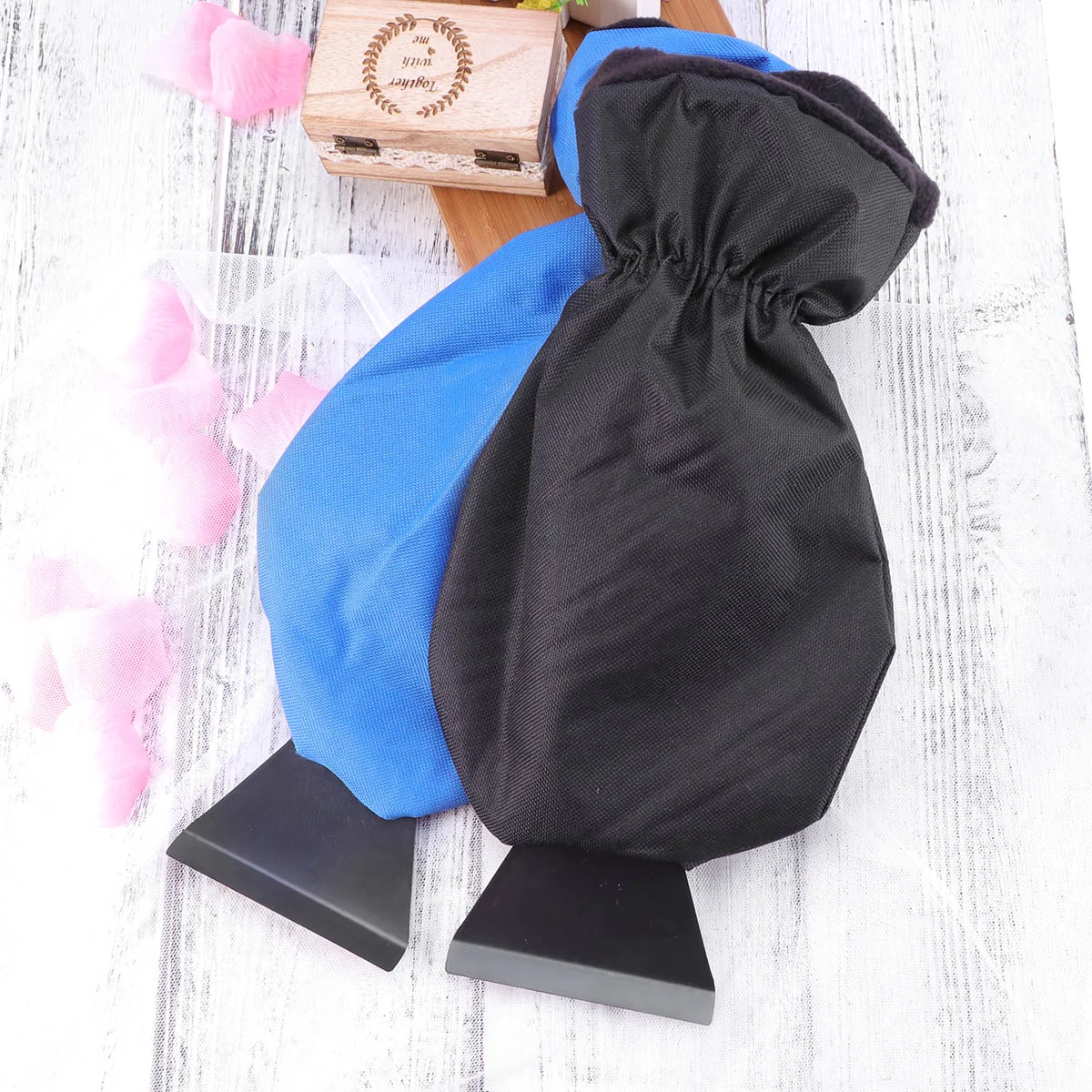 Handheld Warm Gloves Snow Shovel Ice Scraper Snow Brush Vehicle Shovel Car Scraper Winter Tool Auto Parts Accessories
