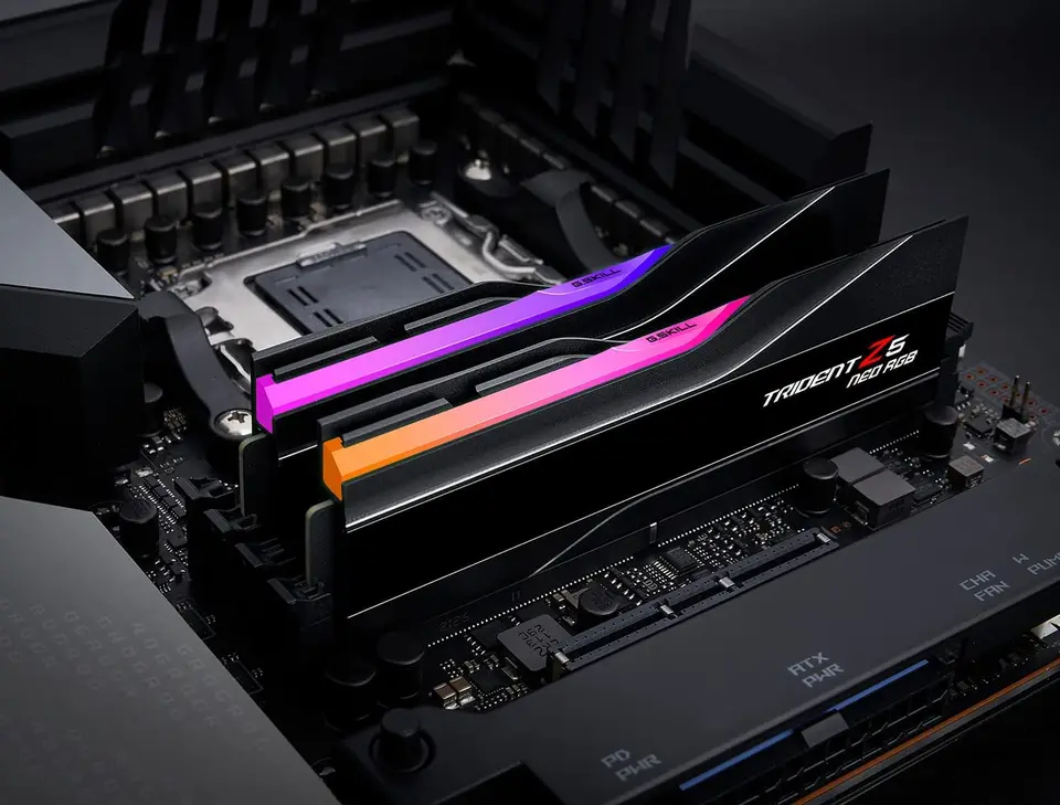 メモリー G.Skill TRIDENT Z5 NEO DDR5 6000 16GBx2 G.Skill DDR5 Trident Z5 NEO RGB Series (16GBx2 )/ (24GBx2)/(32GBx2