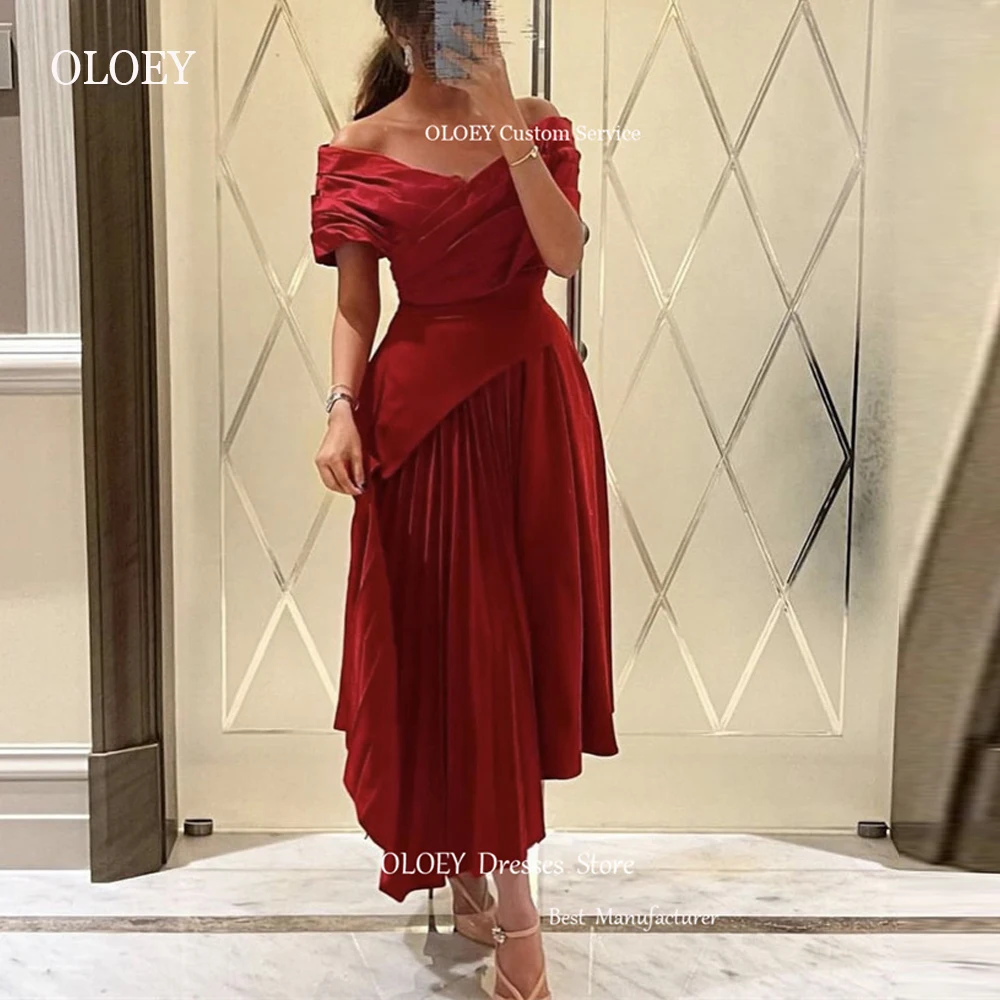 

OLOEY Saudi Arabic Women Red And White Short Evening Party Dresses Off the Shoulder Draped Satin Formal Prom Gowns Occasion