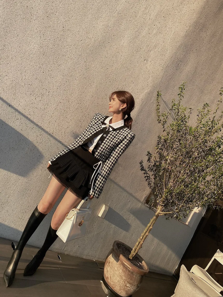 Elegant Cropped Jacket Women French Vintage Single Breasted Long Sleeve O-neck Top Autumn Y2k All-match Houndstooth Coats New