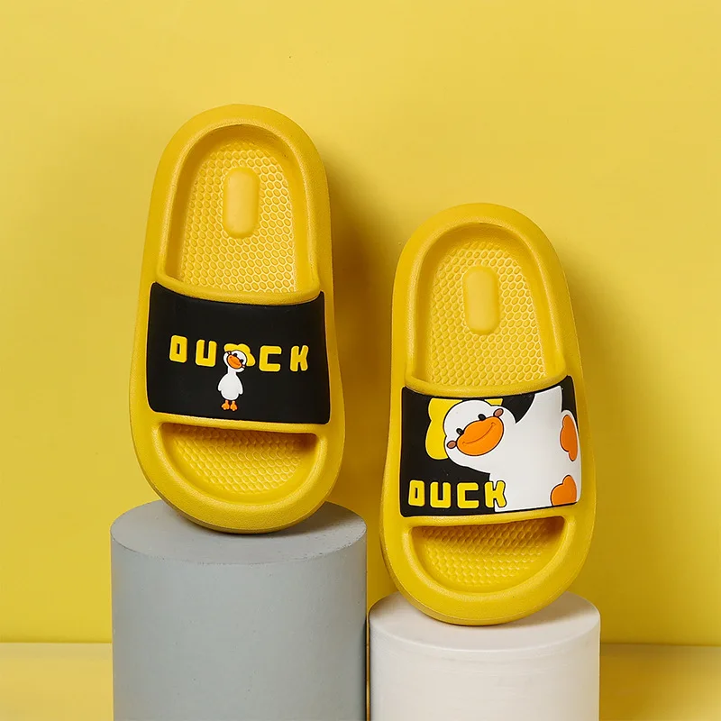 

Cute Cartoon Duck Children Summer Shoes EVA Soft Sole Antiskid Home Indoor Slides Portable Kids Sandals Slippers For Boys Girls