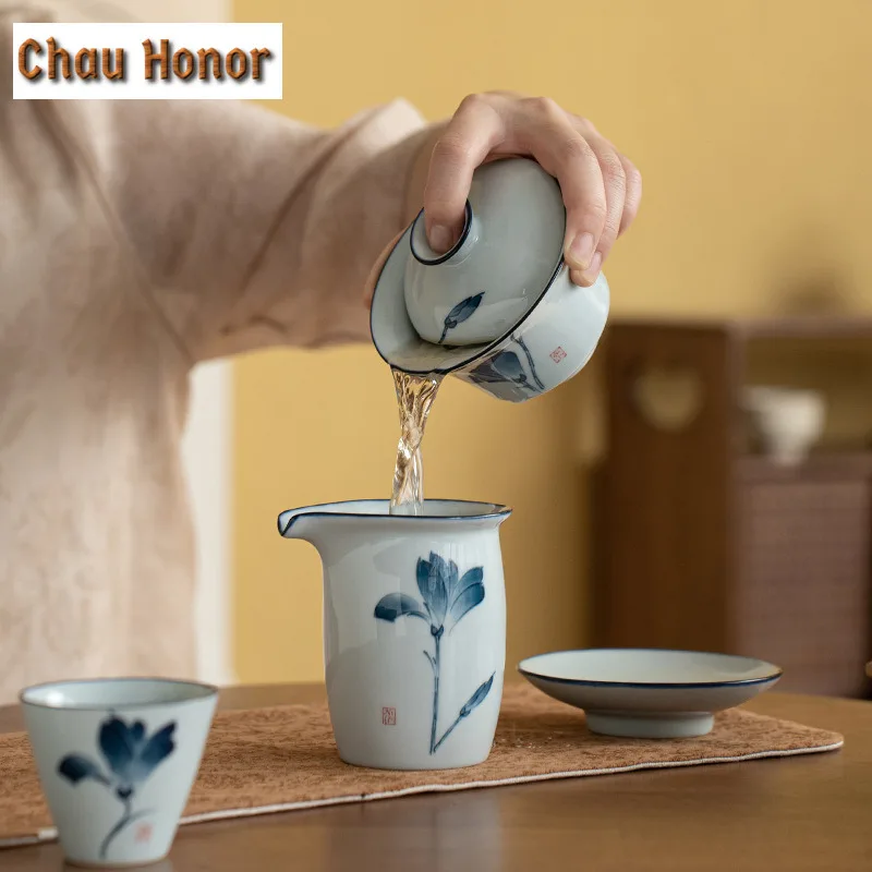 160ml Antique Hand Painted Blue And White Sancai Gaiwan Large Tea Cup Handmade Kung Fu Hand Grasping Ceramic Tea Maker Bowl Gift