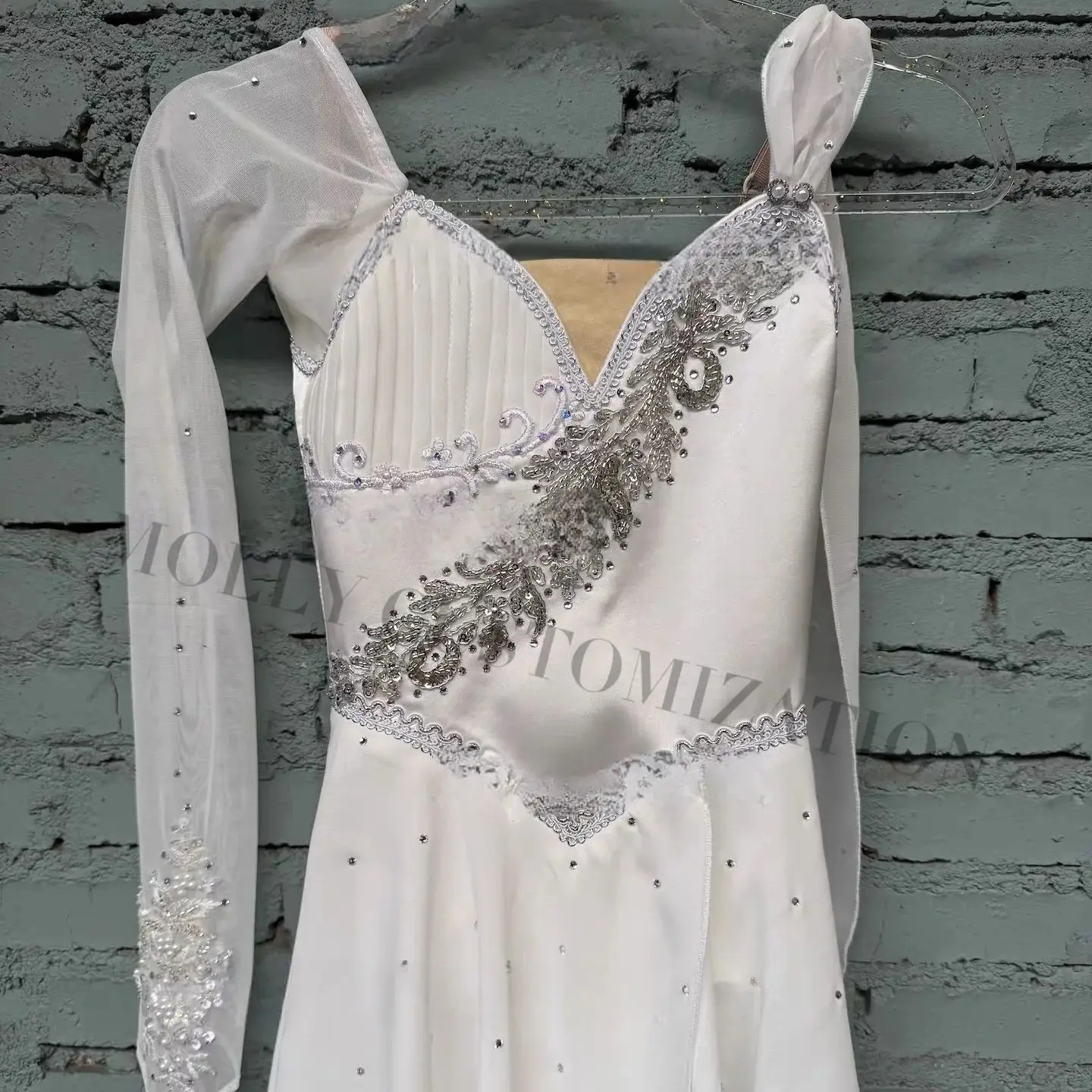 2026 Neues weißes, mit Diamanten besetztes Amor-Amulett-Variations-Ballettkleid für Wettbewerbe, maßgeschneidert für Erwachsene und Kinder – Detail 5