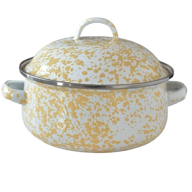 

Vintage Enamel Cast Iron Soup Pot in Pink with Ink Splatter – Perfect for Dorm Room Noodles or Home Stews on An Induction or Gas